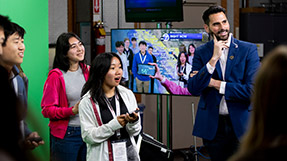 Northeastern students visit ABC7 Bay Area during the Experiential Treks on March 19, 2024 in San Francisco, California. Photo by Ruby Wallau for Northeastern University